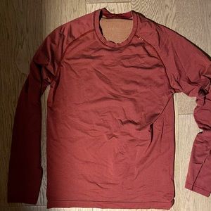 Long sleeve workout shirt size L Lululemon